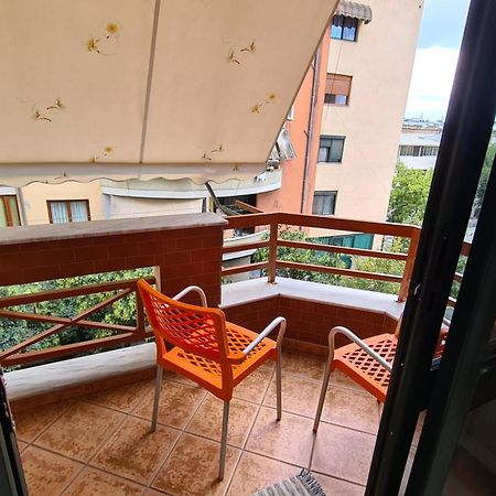 Family-Friendly Apt At 21 Dhjetori W/Self Check-In Tiranë Luaran gambar